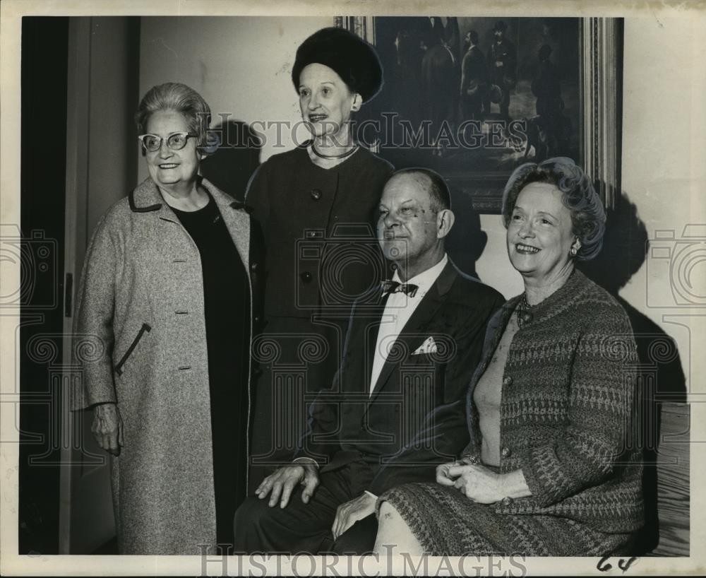 1967 Press Photo Officers for the Vieux Carre Property at the Presbytere
