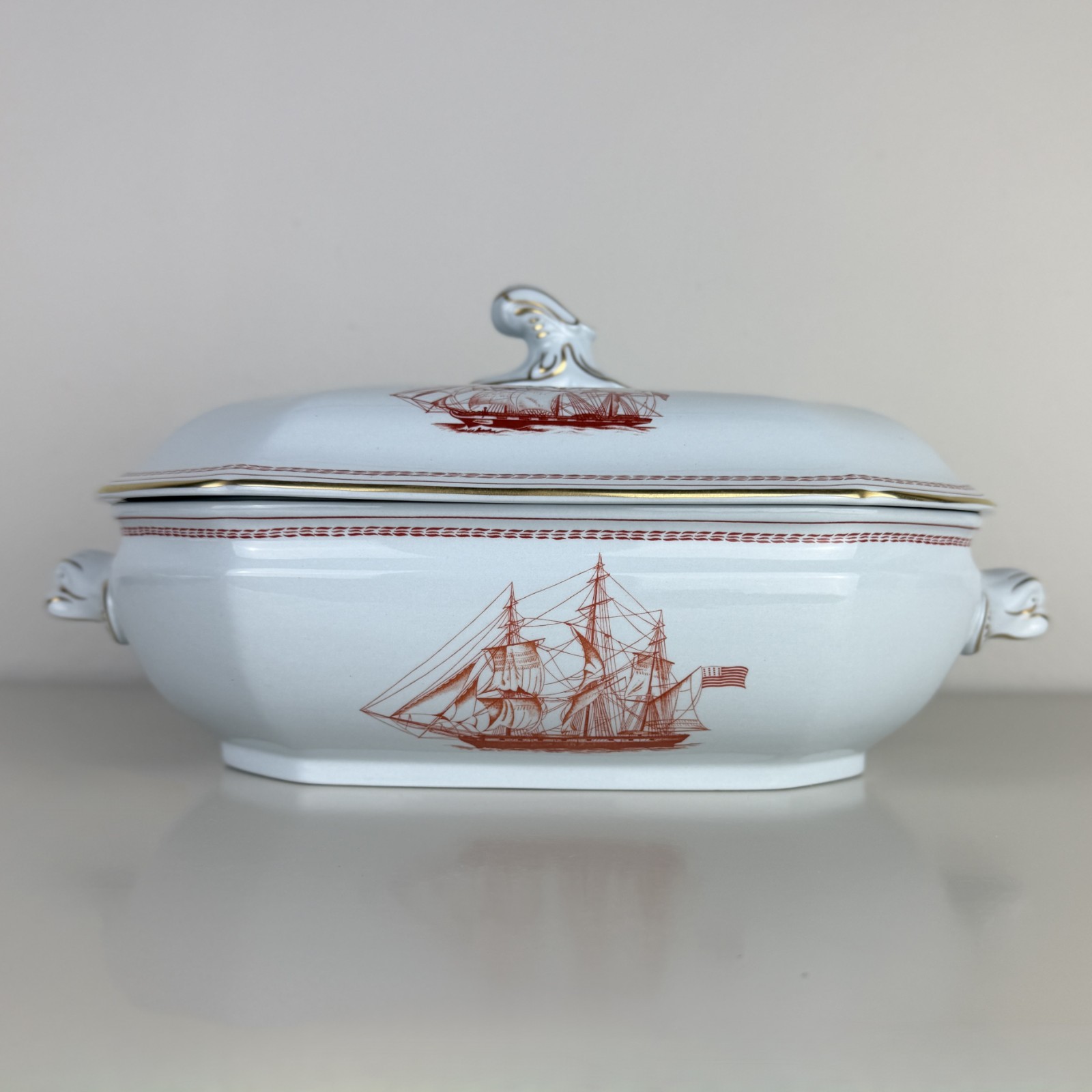 SPODE Copeland Red Gold Trim Ship TRADE WINDS 11 1/8\