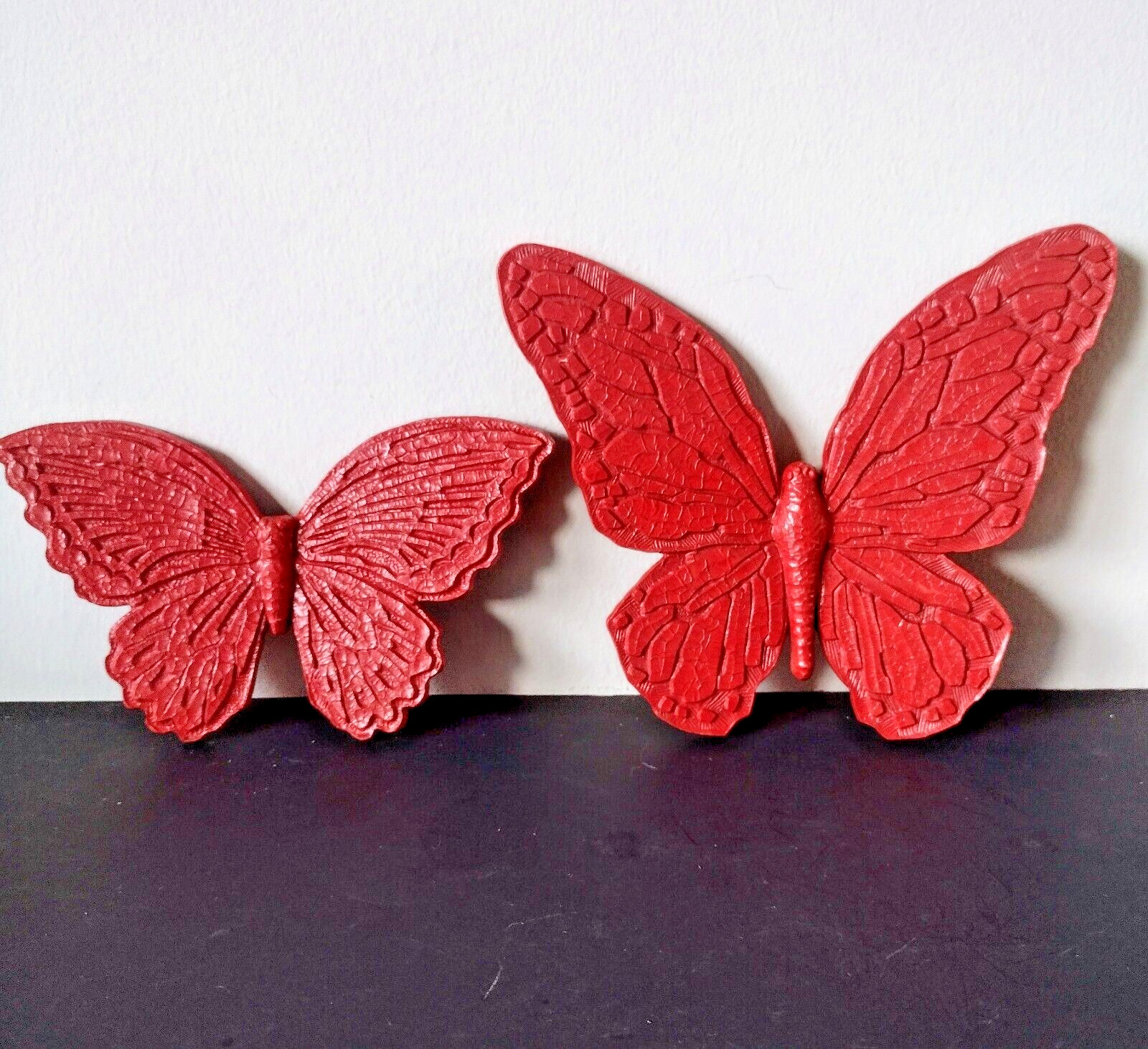 2 Ventage Homco Syroco Plastic Butterflies Wall Decor Made in USA Red/Orange 