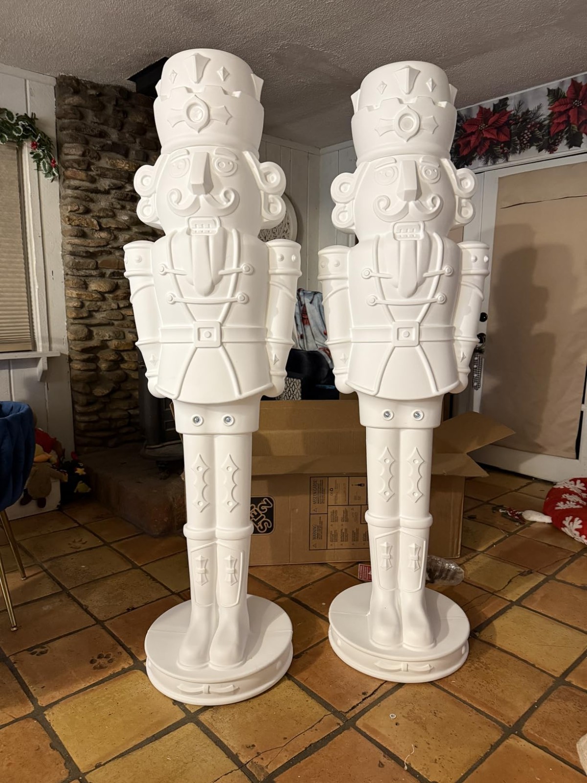 PACK OF 2 STEP2 NUTCRACKER PRINCE PAINTABLE DIY HOLIDAY STATUE, 6-FOOT TALL