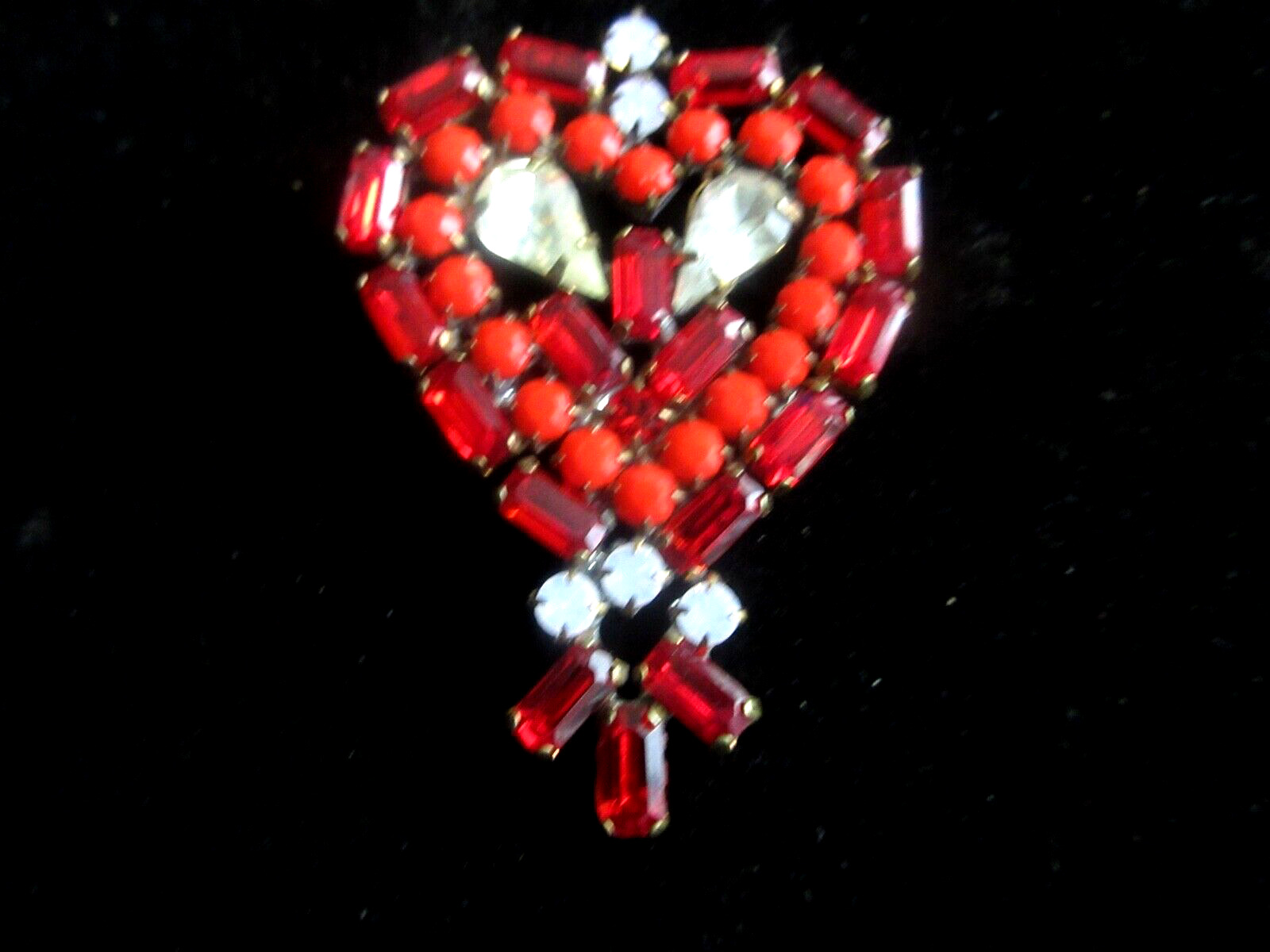 XL Outstanding  Czech Vintage Glass Rhinestone Button RED  HEART   Collectable