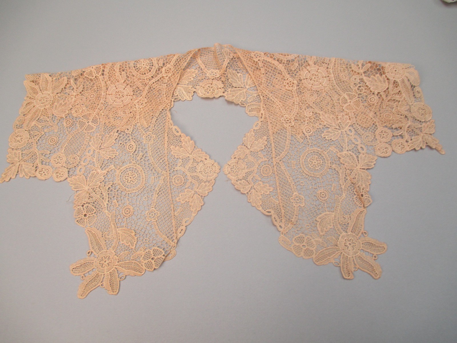 Antique Victorian Chemical lace Collar