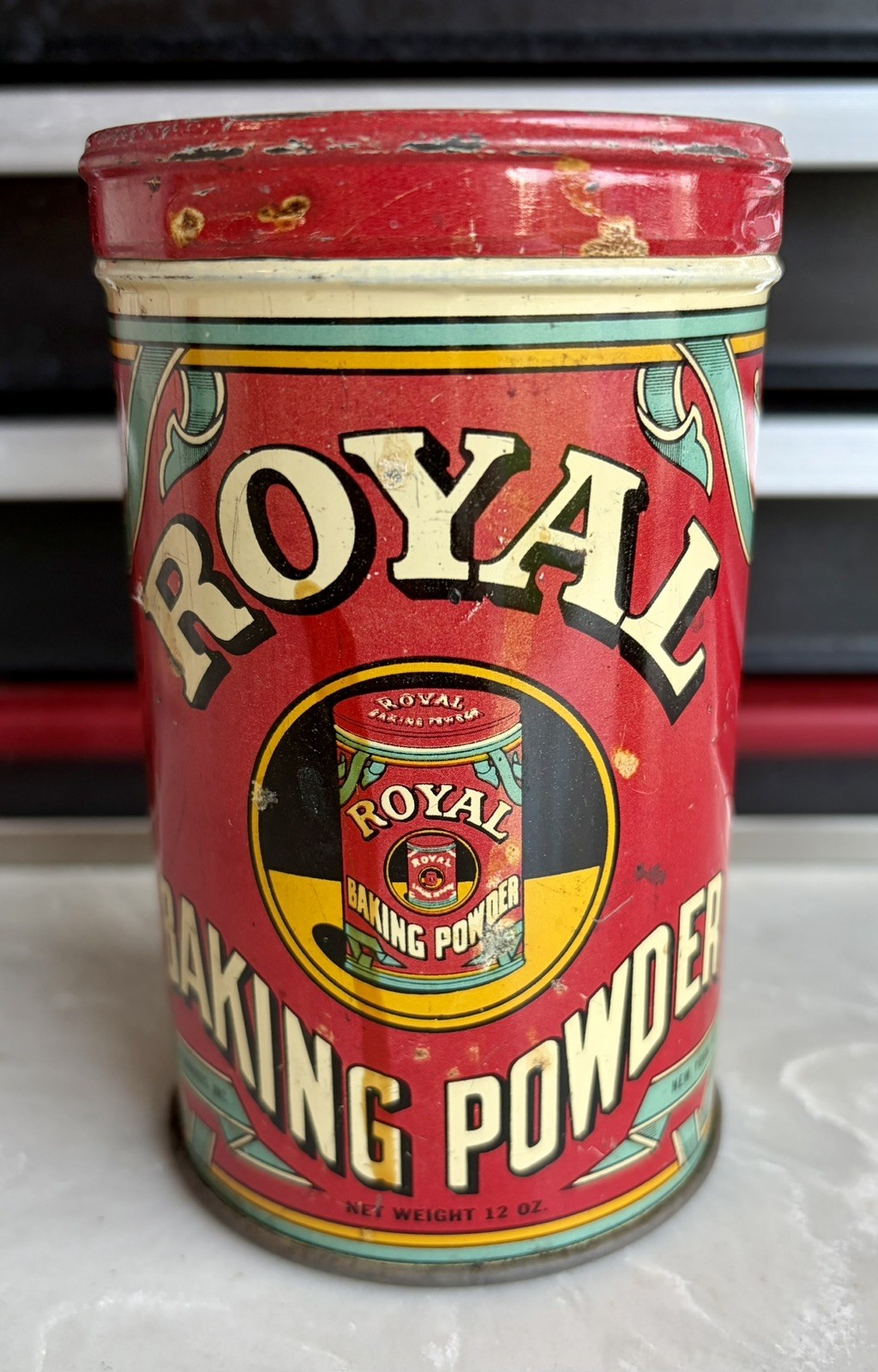 1938 ROYAL BAKING POWDER 12 OZ ADVERTISING TIN CAN CANISTER NICE VINTAGE PIECE