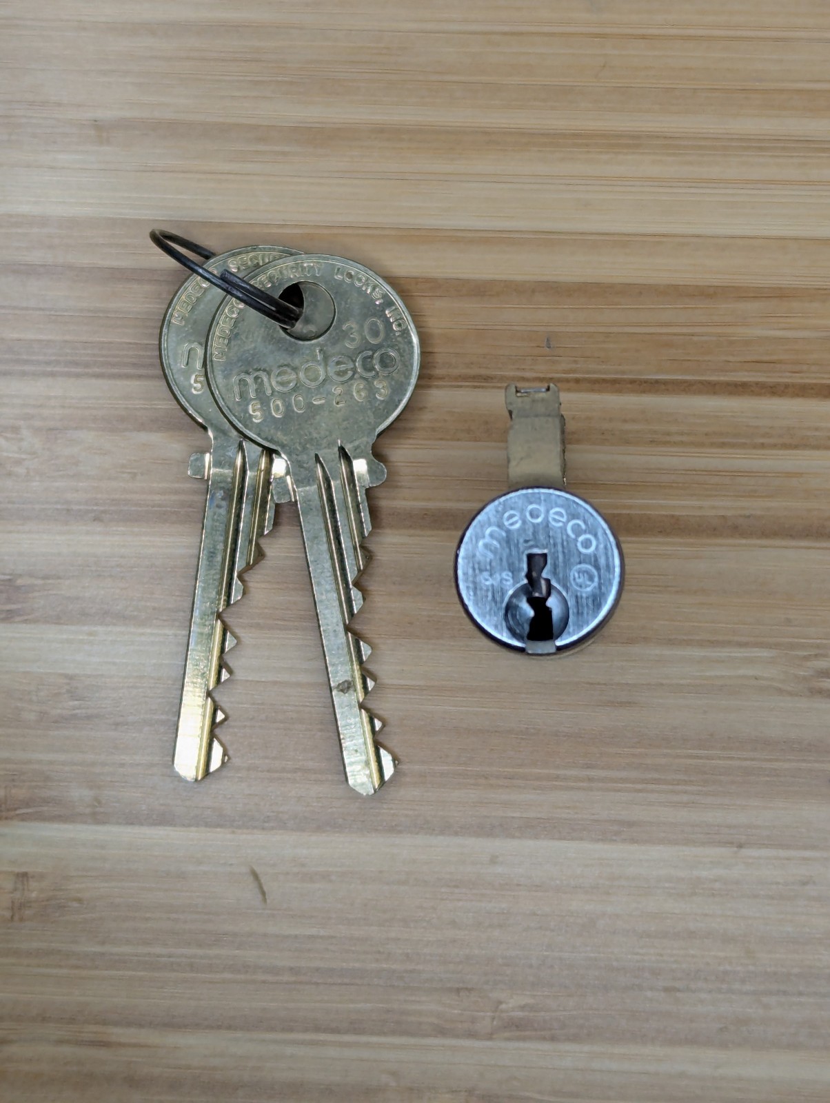 Medeco Original Key In Knob Cylinder 6 Pin with 2 Keys Locksmith Locksport