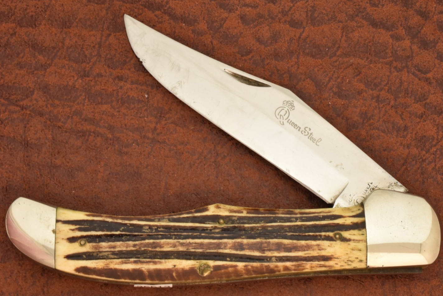 QUEEN STEEL CUTLERY 1949-1958 WINTERBOTTOM BONE JUMBO FOLDING HUNTER KNFIE 35513