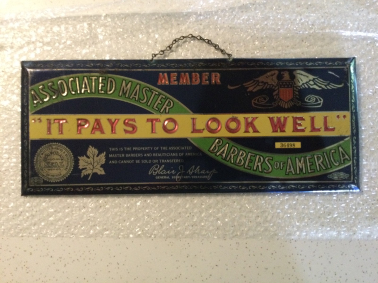 Antique Original Associated Master Barbers Of America It Pays To Look Well Sign 