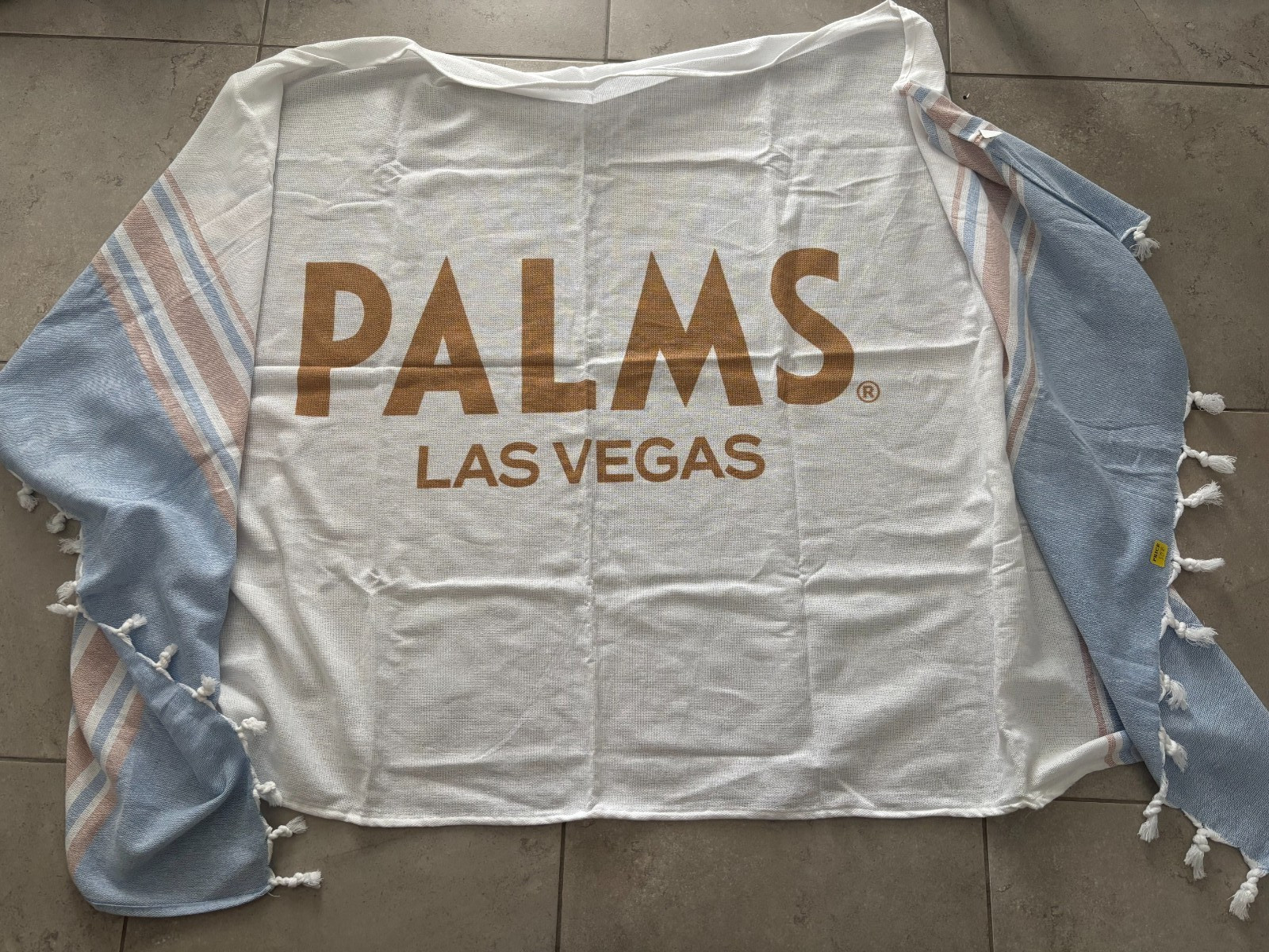 Palms Las Vegas Casino Hotel Pool Beach Towel Cotton Woven Tassel Fringe White