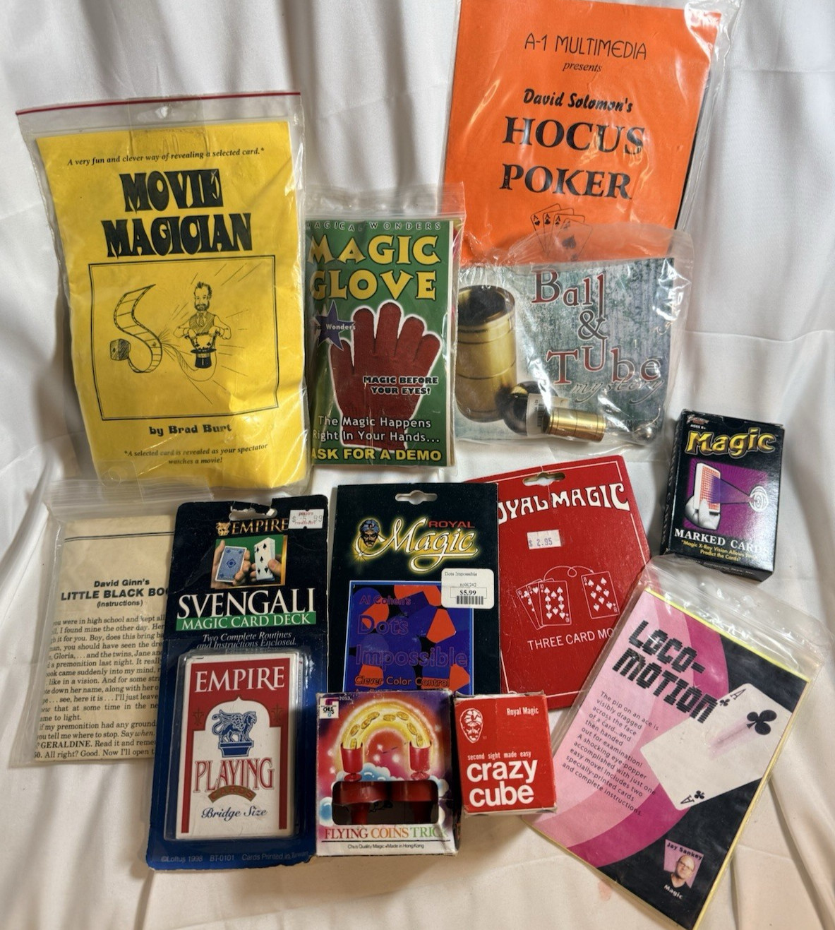 Lot of 12 Vintage Magic Tricks, Gags Gimmicks - Magician, Cards