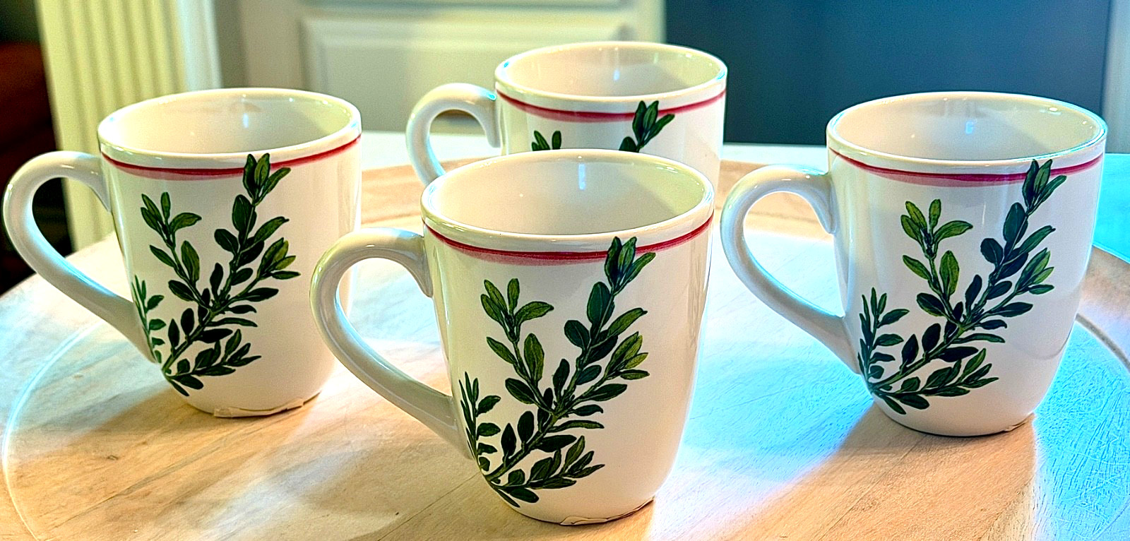 Set of 4 Mugs Ballard Designs Southern Living Holiday Branch Christmas Cups NWT