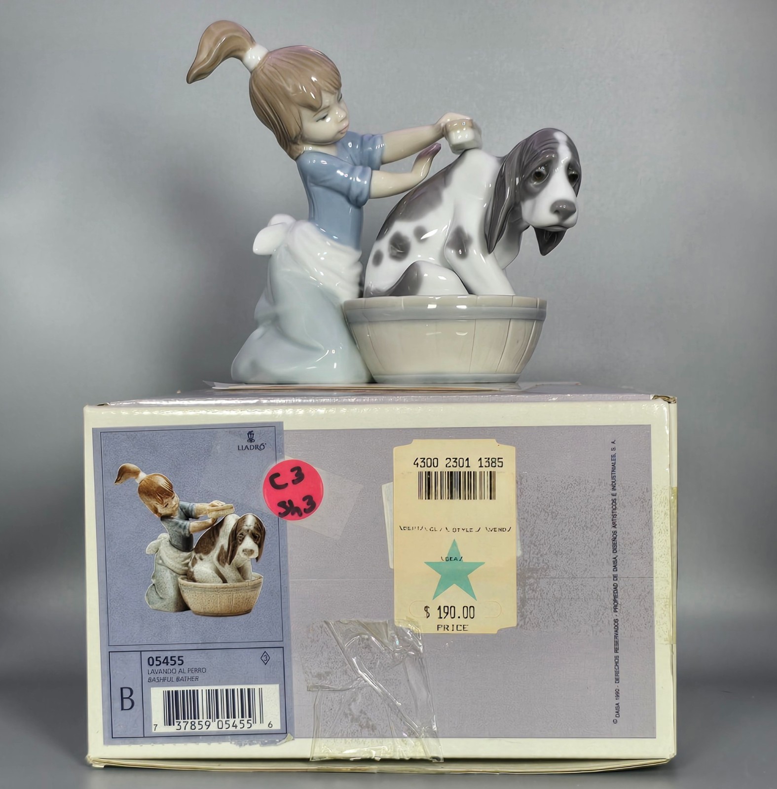 Vintage Lladro Bashful Bather Figurine 5455 Girl Washing Dog MINT Original Box Vintage Lladro Bashful Bather Figurine 5455 Girl Washing Dog MINT Original Box