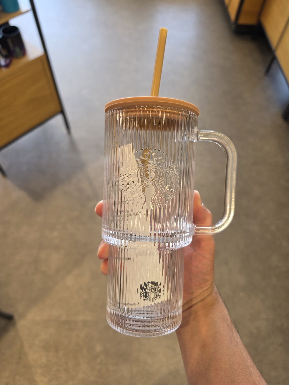 Starbucks 2026 Fall Siren Logo Glass Cold Cup Ribbed Handle 22 oz