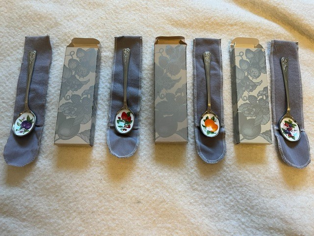 Vintage 1981 Nature's Best Avon Collector Spoon Set w/Original Boxes