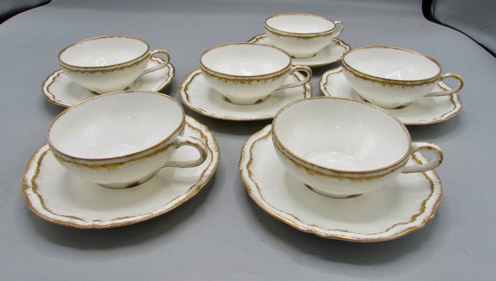Theodore Haviland Limoges Schleiger 304 Six Cups / Saucers 3 oz 5.5 Inch Saucer
