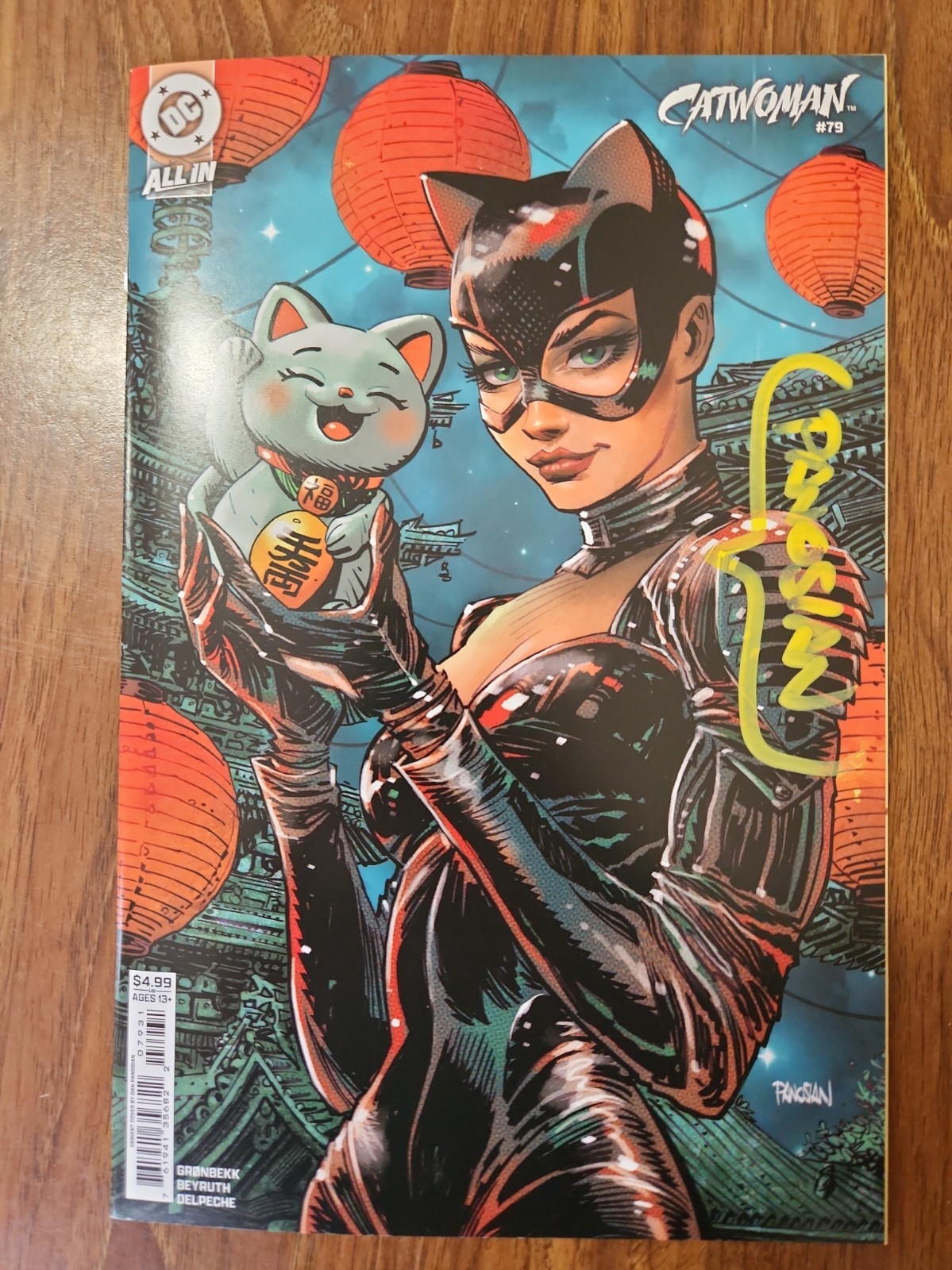 CATWOMAN #79 SIGNED DAN PANOSIAN  MINIMAL TRADE DRESS NM DC COMICS 