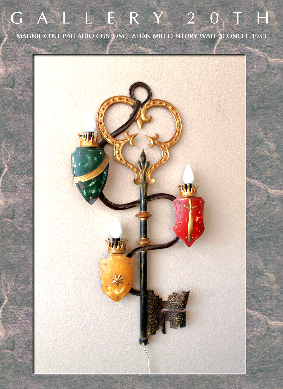 SUPERB ITALIAN PALLADIO MID CENTURY SHIELD KEY LAMP WALL ART SCONCE 50'S VTG.