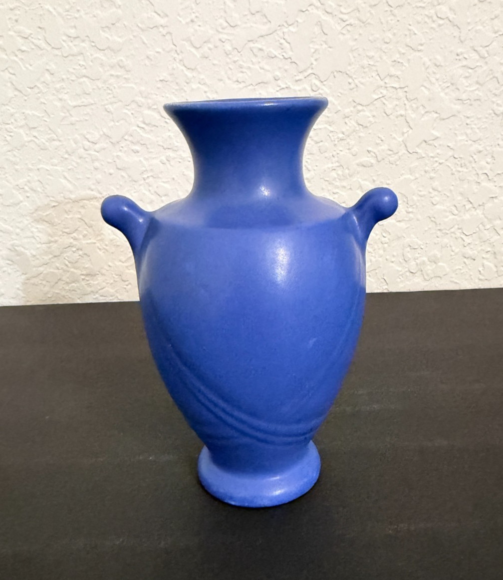 Monmouth Art Pottery Matte Deep Blue Glaze 6\ Monmouth Art Pottery Matte Deep Blue Glaze 6\