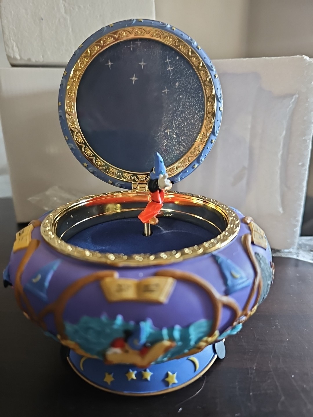 New Rare DISNEY FANTASIA SORCERER APPRENTICE MICKEY MOUSE MUSIC BOX  