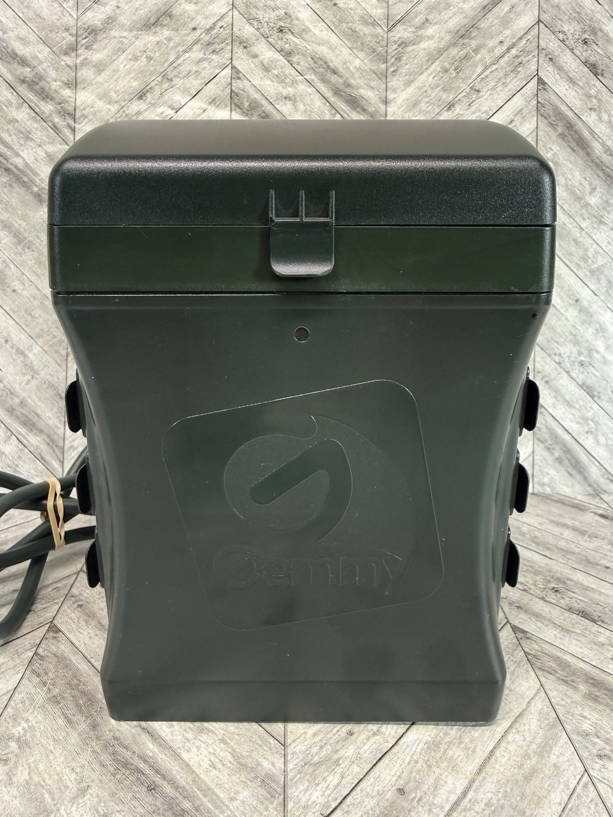 Gemmy Holiday Light Show 80232 Part B Control 6 Outlet PLEASE READ