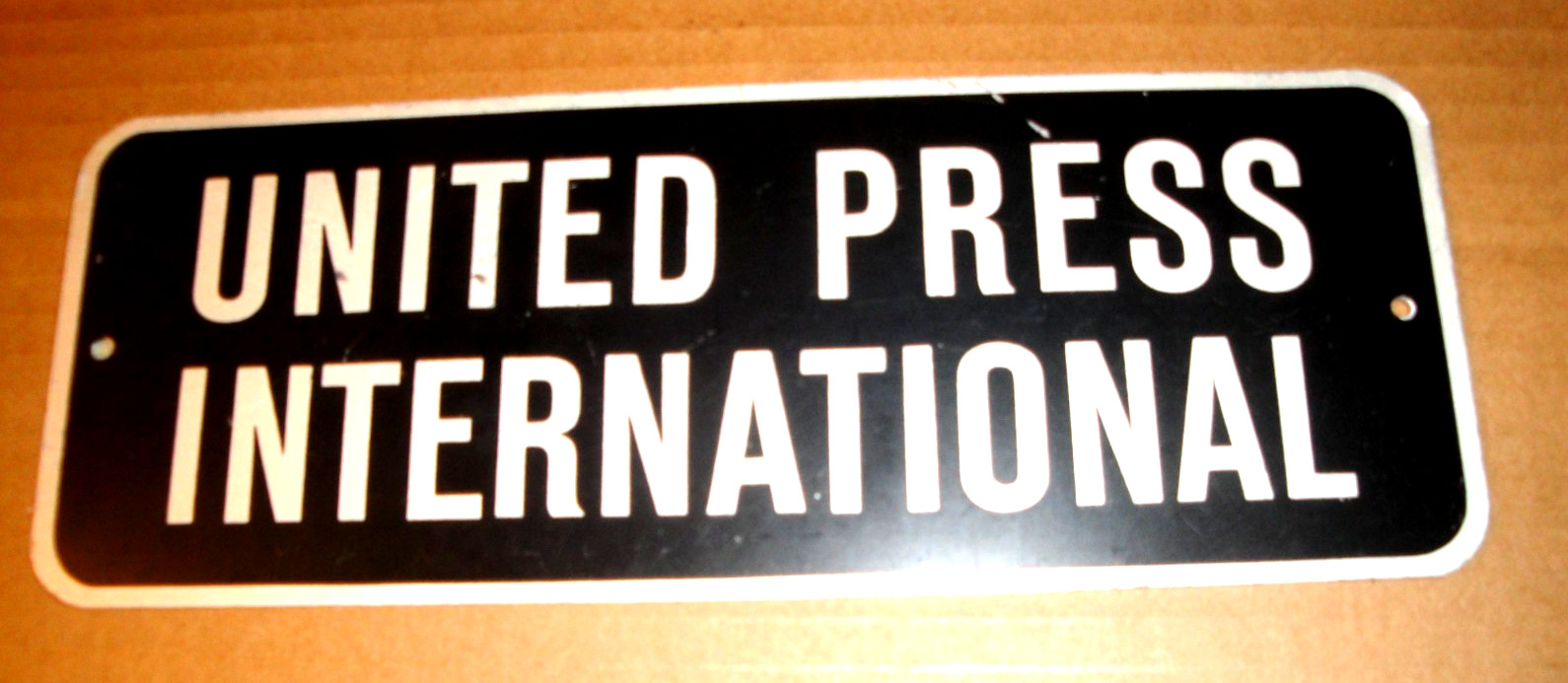 Hard to find United Press International Placard Sign Hard to find United Press International Placard Sign