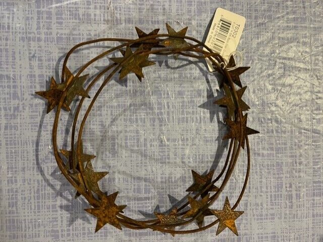 6 foot rusty 1.25 rusty stars (18)  on a wire ..3 pieces only $12.99