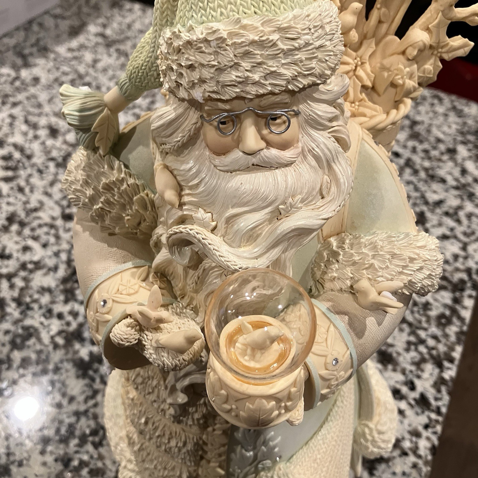 Foundations Nature Santa Claus Masterpiece Karen Hahn NOB Xmas Bird 4022668