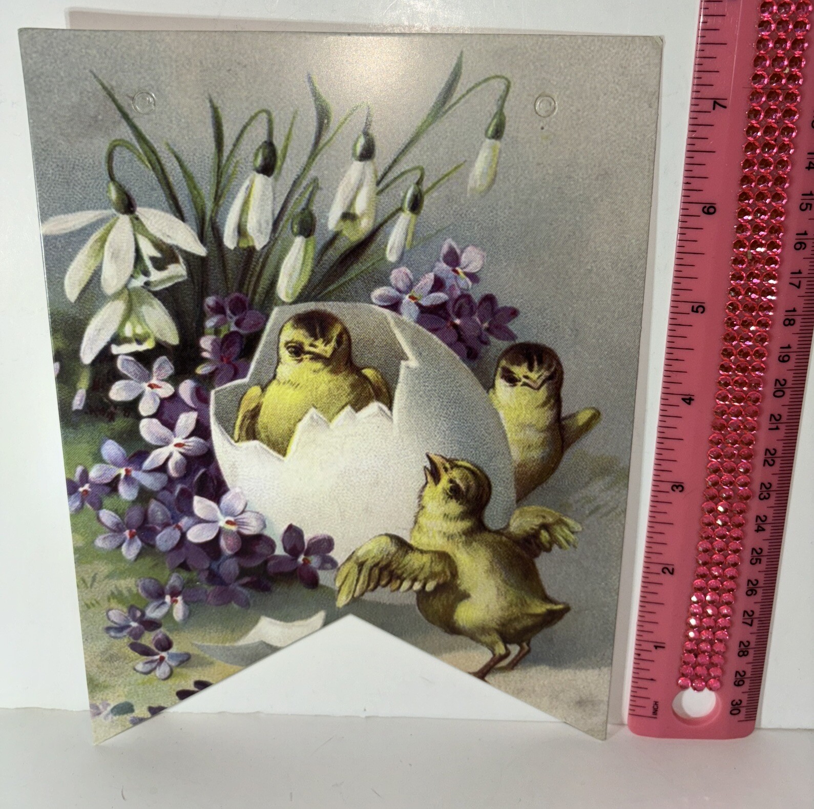 Easter Decor VINTAGE STYLE Die Cut Cardboard 5.5. X 7.5 Flag Style Wall Decor