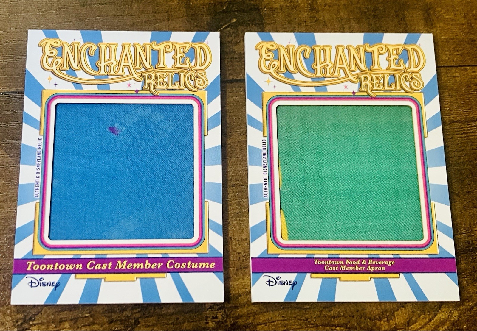 2025 Topps Disneyland 70th Enchanted Relics Toontown Apron & Costume ER-TTB TFBA
