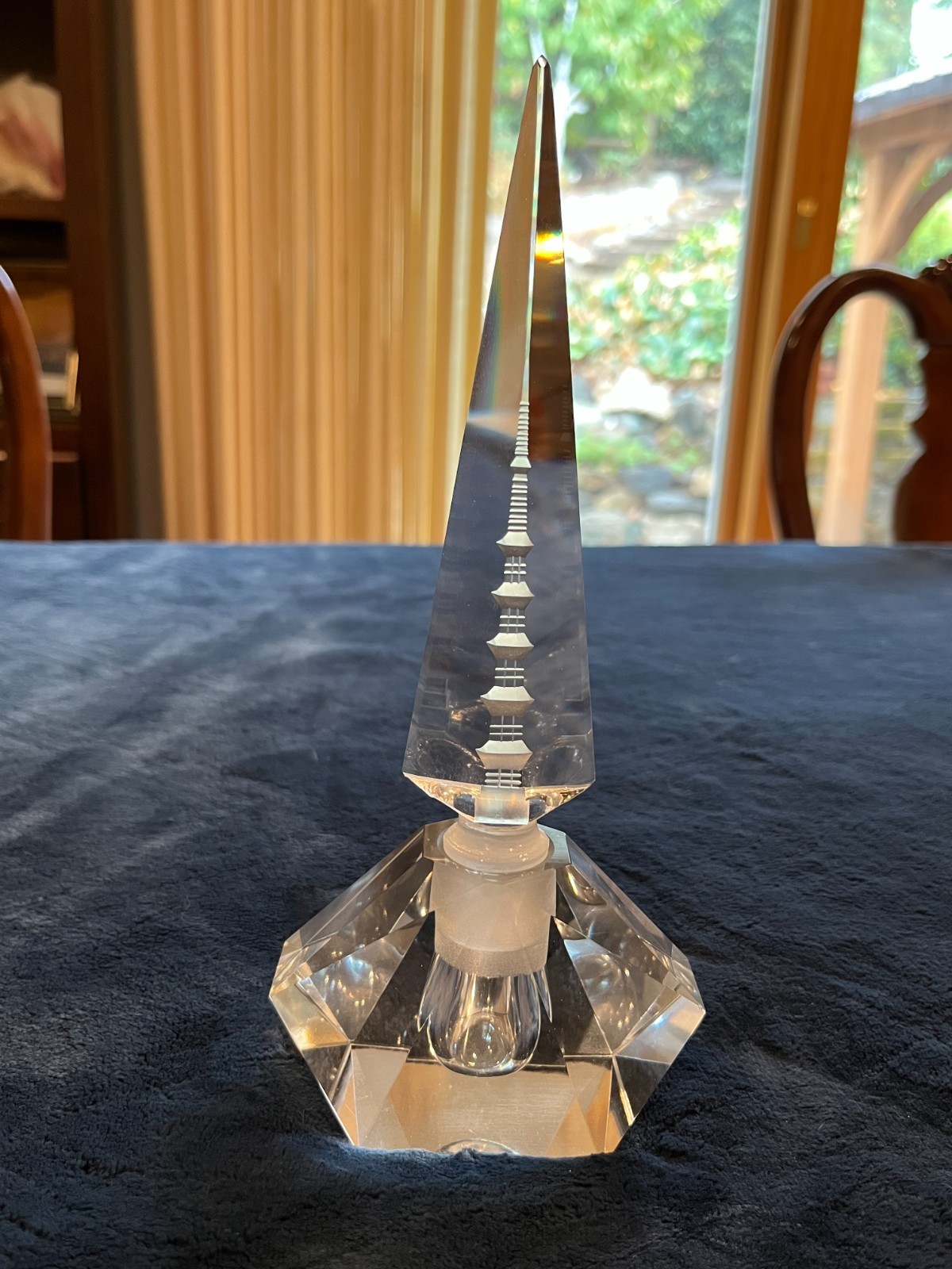 Vintage HOYA Japan Pagoda Faceted Hand Cut Glass Crystal Stopper Perfume Bottle 