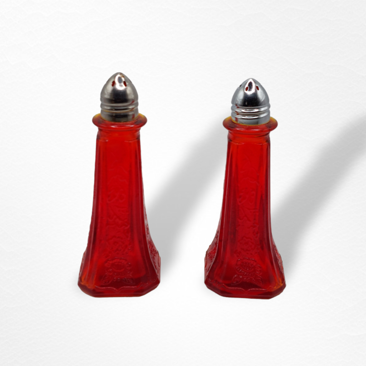 RED AMBERINA DEPRESSION STYLE GLASS SALT and PEPPER SHAKERS, Vintage, Art Deco