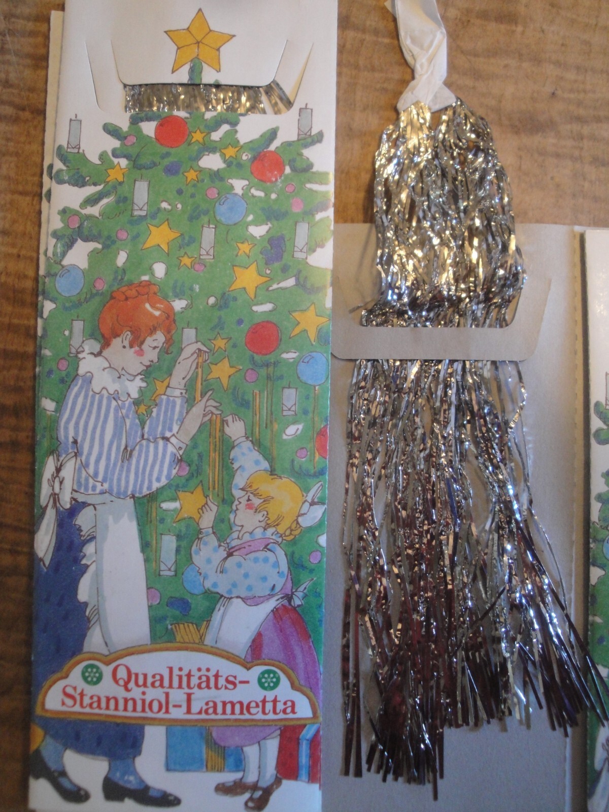 2 Old LEAD German Christmas Tree Tinsel SILVER Stanniol Lametta Foil Icicles 2 Old LEAD German Christmas Tree Tinsel SILVER Stanniol Lametta Foil Icicles