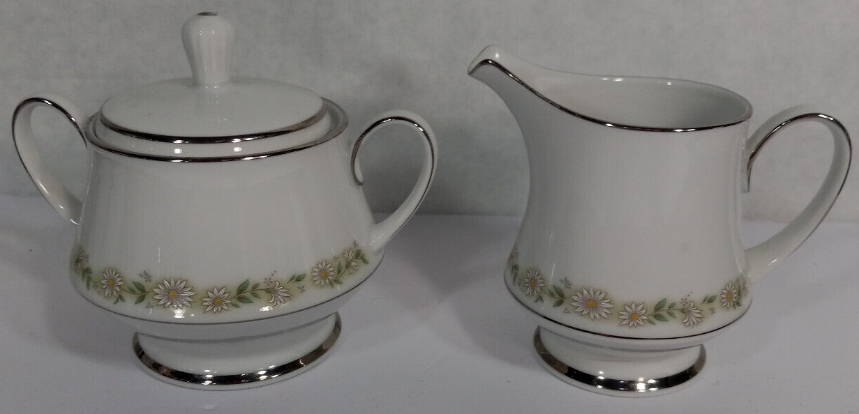 Noritake Trilby Daisy Pattern 6908 Creamer & Sugar Bowl w/Lid Bone China Japan