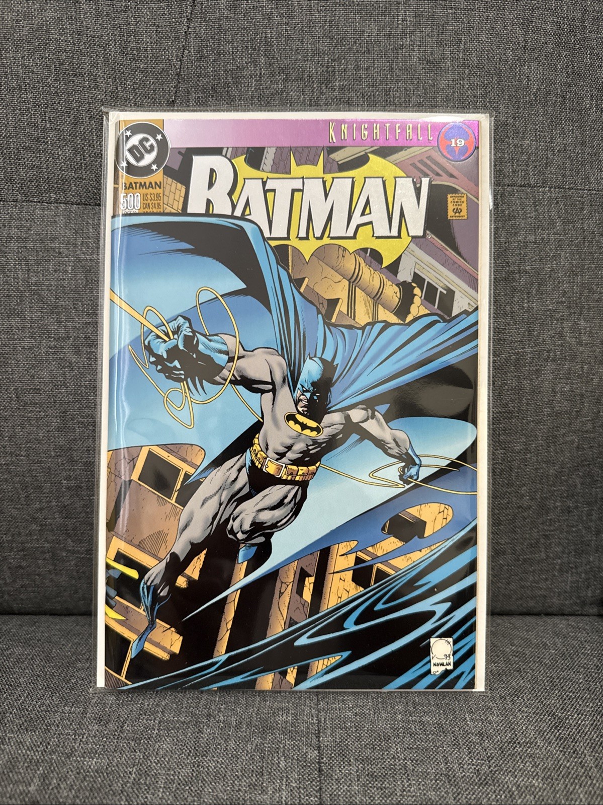 DC Comic Book Batman #500 (1993) Knightfall Part 19, Die-Cut Cover Quesada NEW