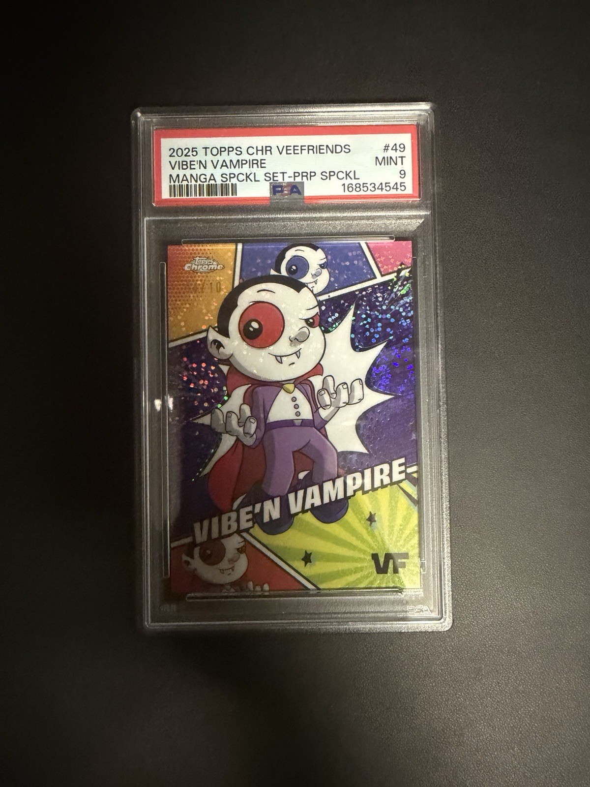 Topps 2025 Chrome VeeFriends #49 ⭐️Vibe'n Vampire⭐️Manga Speckle🔥/10🔥PSA 9