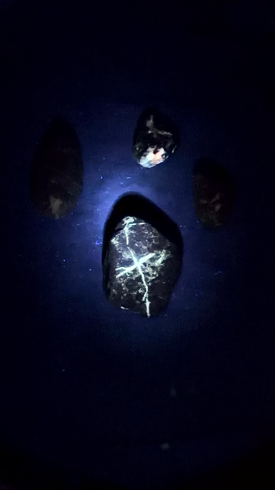 Lot of 4 Fluorescent Minerals / Very Unique Specimens from San Benito County