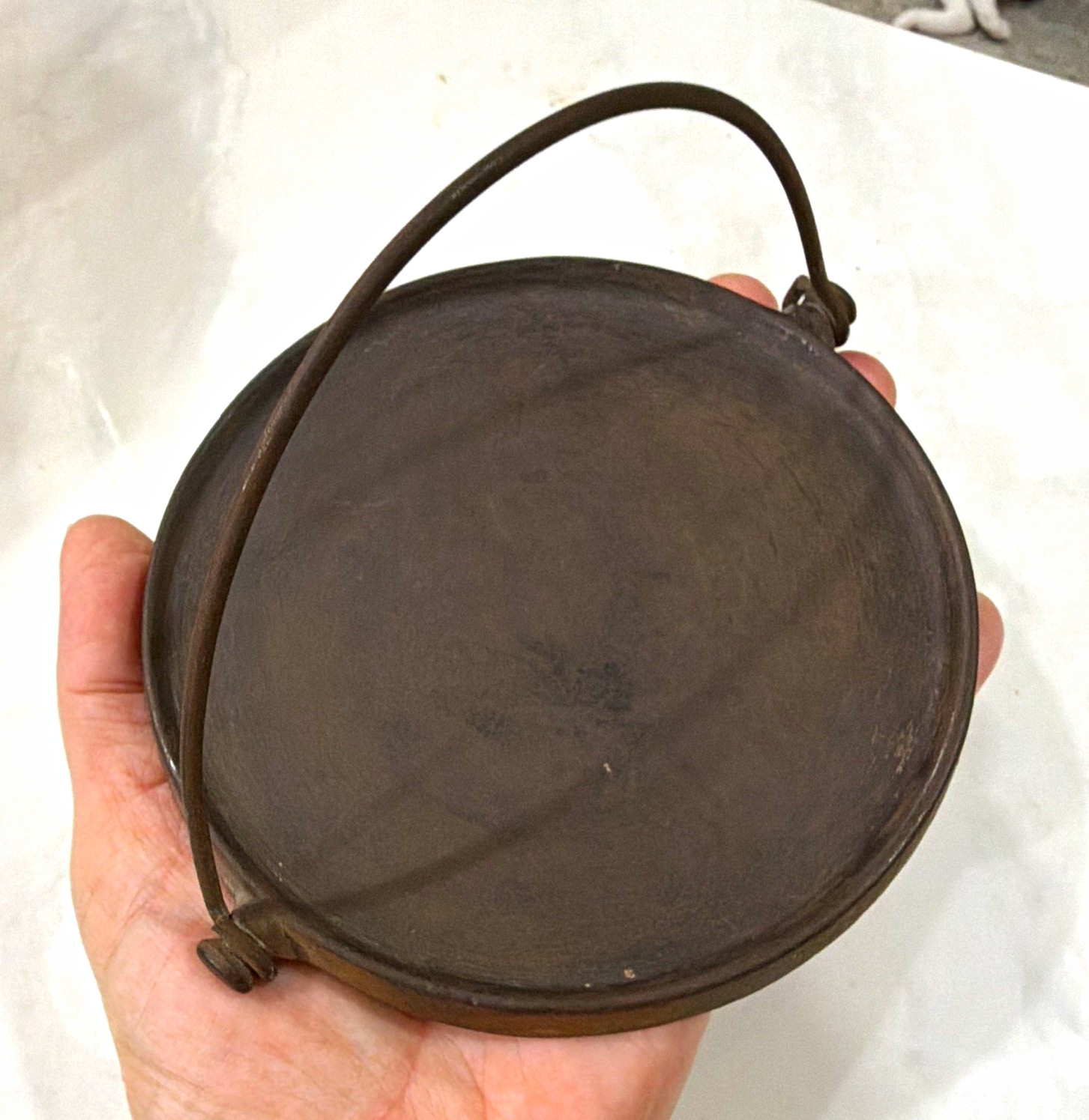Antique Wagner Ware Sidney -0- Child’s Cast Iron Pan/Griddle w/Swing Bail Handle