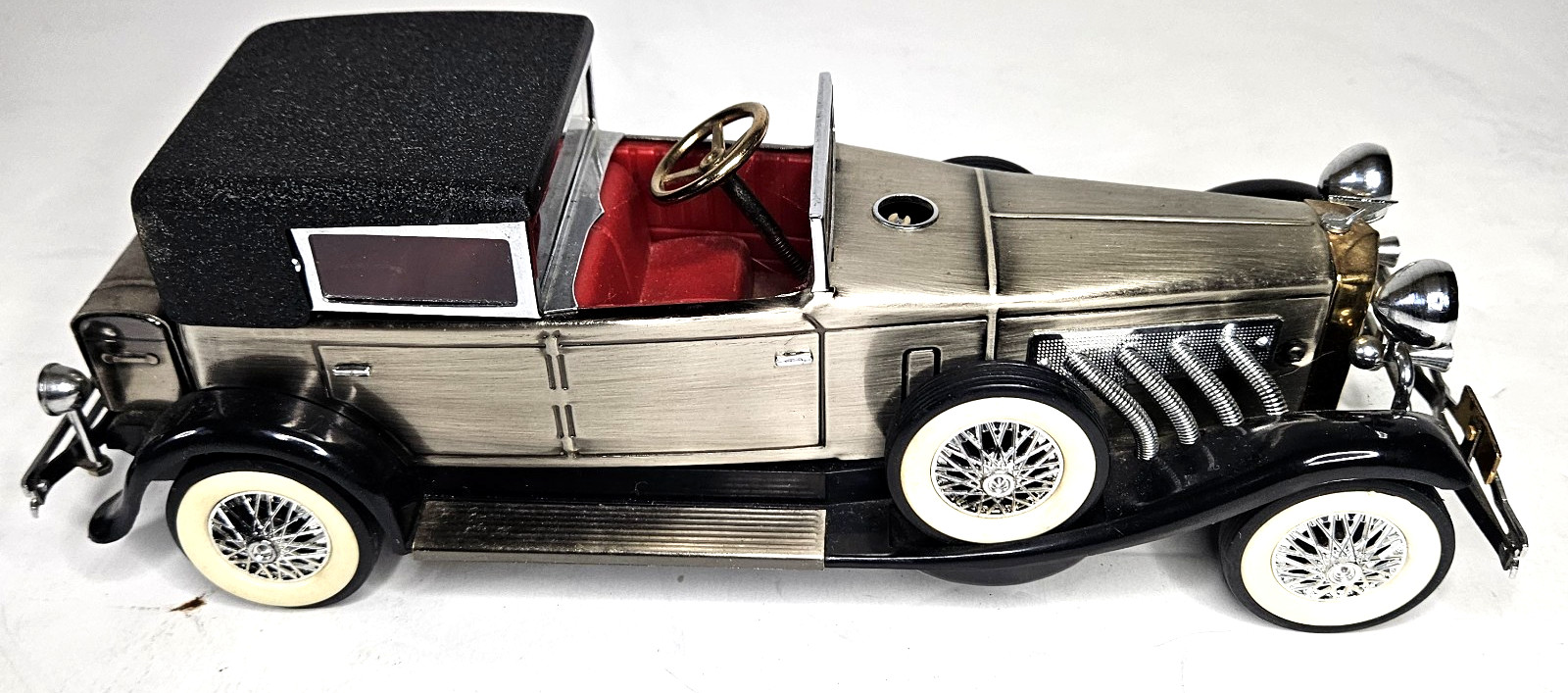 VINTAGE LARGE LIGHTER MODEL ROLLS ROYCE CAR MADE IN JAPAN