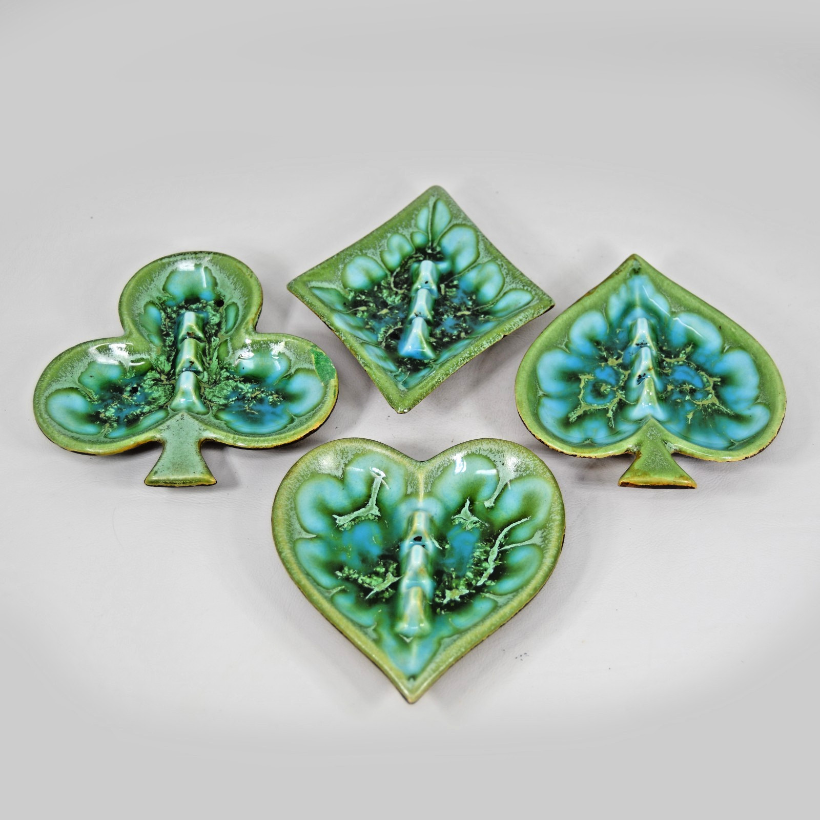VTG Treasure Craft Ashtray Set Turquoise Drip Glaze Playing Card Suit Poker MCM