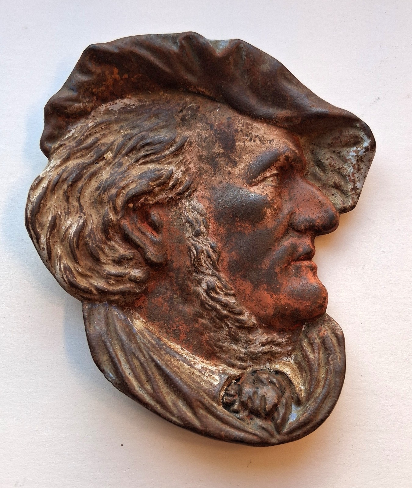 Rare Vintage BRADLEY & HUBBARD (B&H) Cast Metal Ashtray Of Man Model 3596 Rare Vintage BRADLEY & HUBBARD (B&H) Cast Metal Ashtray Of Man Model 3596