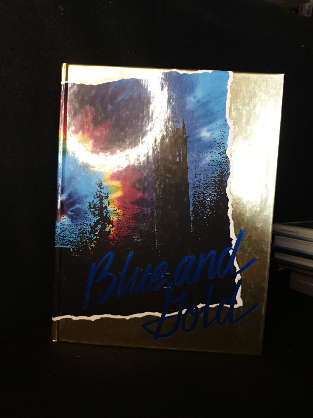 Blue and Gold 1990 UC Berkeley Yearbook University of California Hardcover