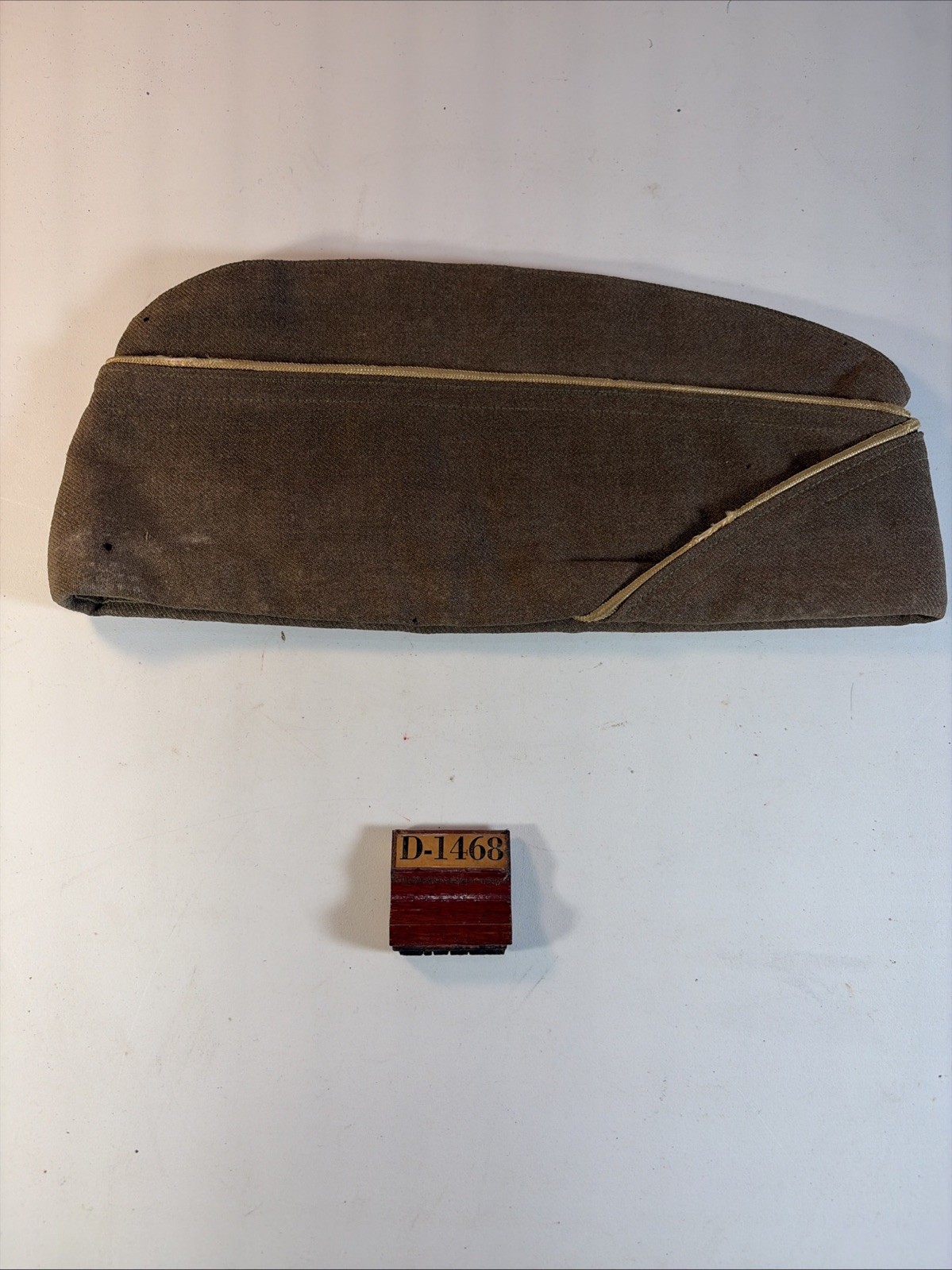 Vintage WWII US Army Officer Wool Garrison Cap Khaki Gold D-1468 With Stamp Tool