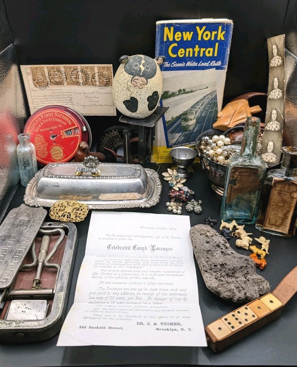 Vintage Junk Lot Bakelite Travel Dice Costume Jewelry Razor Bank Ephemera ++