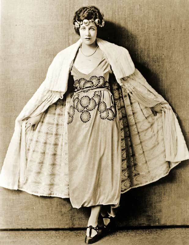 1925 Silent Film Actress Virginia Valli Vintage Old Photo 8.5