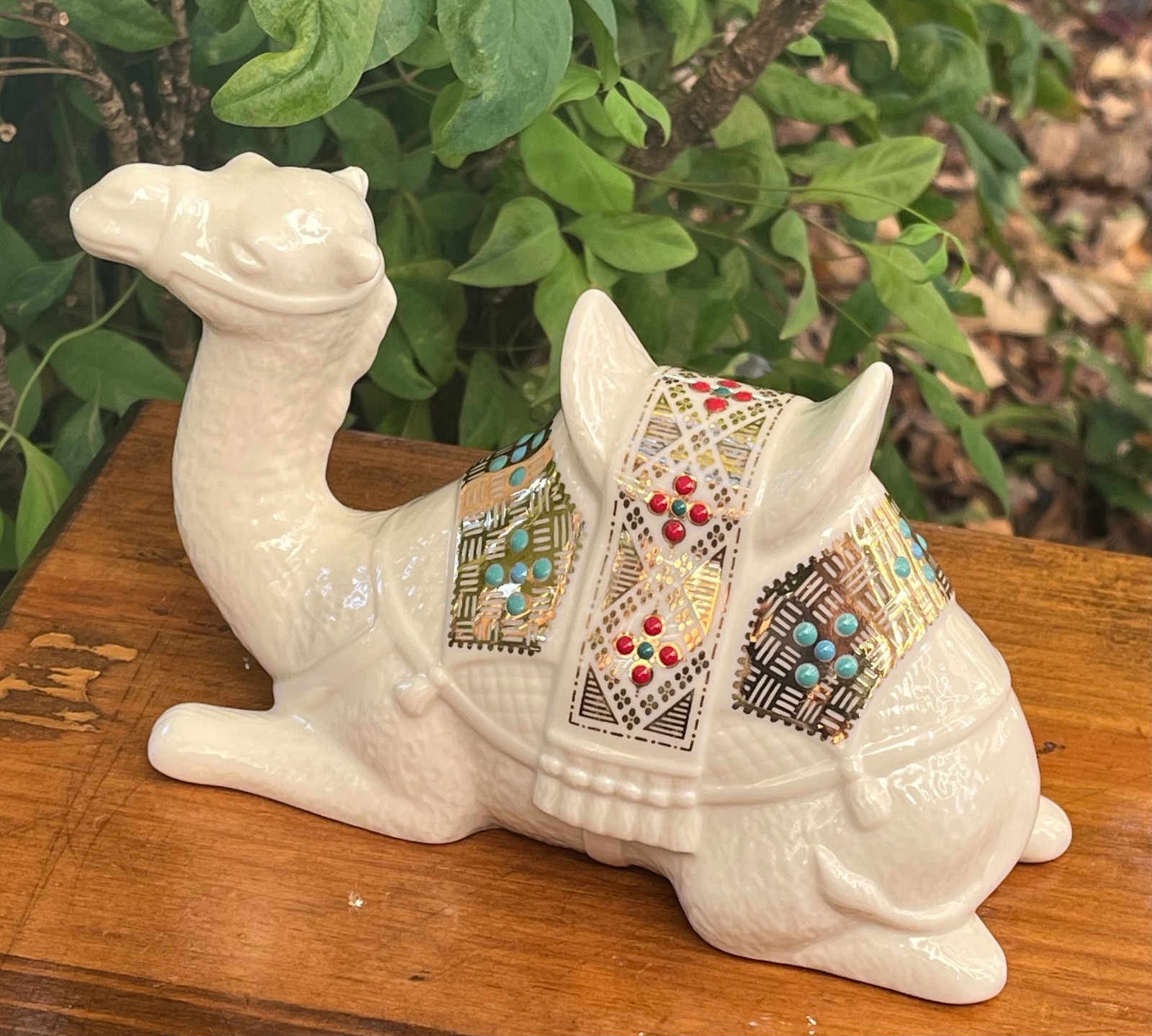 1994 LENOX CHINA JEWELS NATIVITY LYING CAMEL WITH GOLD AND ENAMELING EXCELLENT