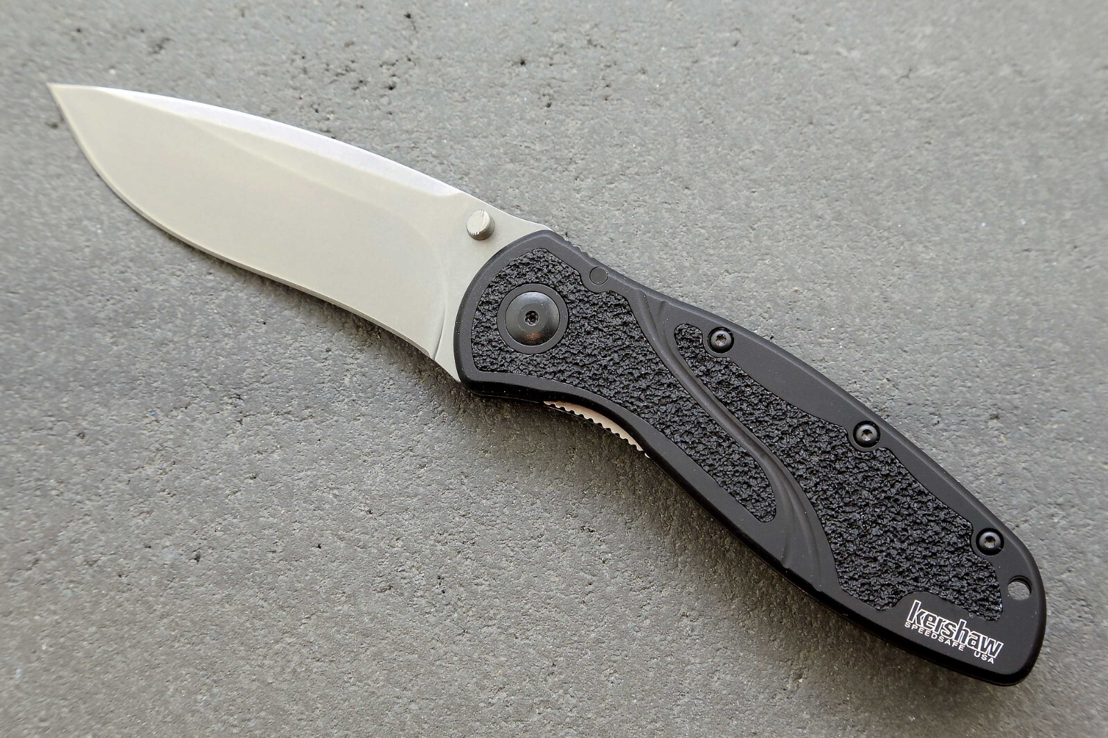 1670S30V KERSHAW BLUR S30V pocket knife spring assist Ken Onion design NEW BLEM