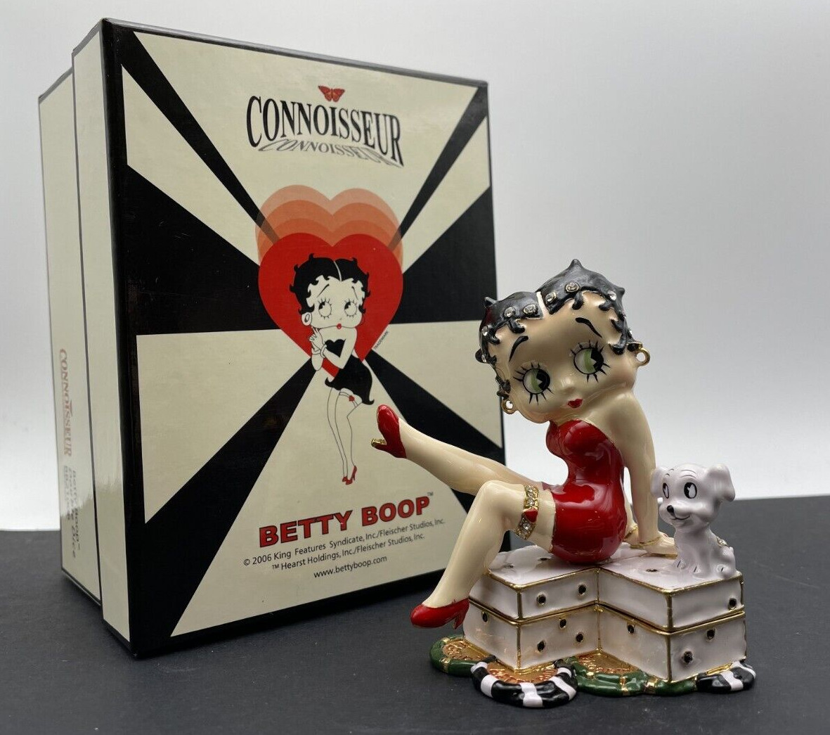 NIB Official Betty Boop Pudgy Dog Double Dice Figurine Trinket Box Connoisseur