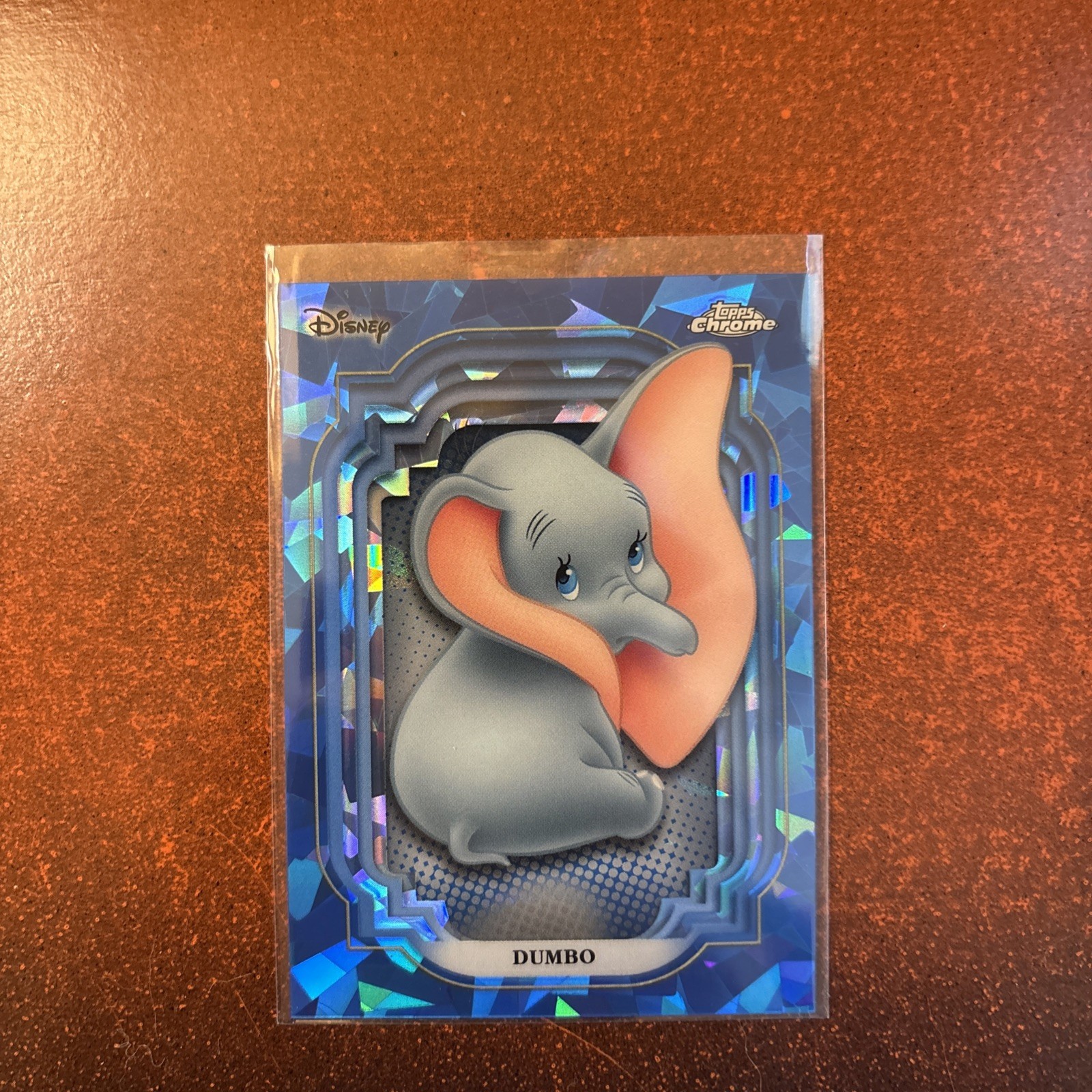 2024 Topps Chrome Disney Sapphire Dumbo #14 2024 Topps Chrome Disney Sapphire Dumbo #14