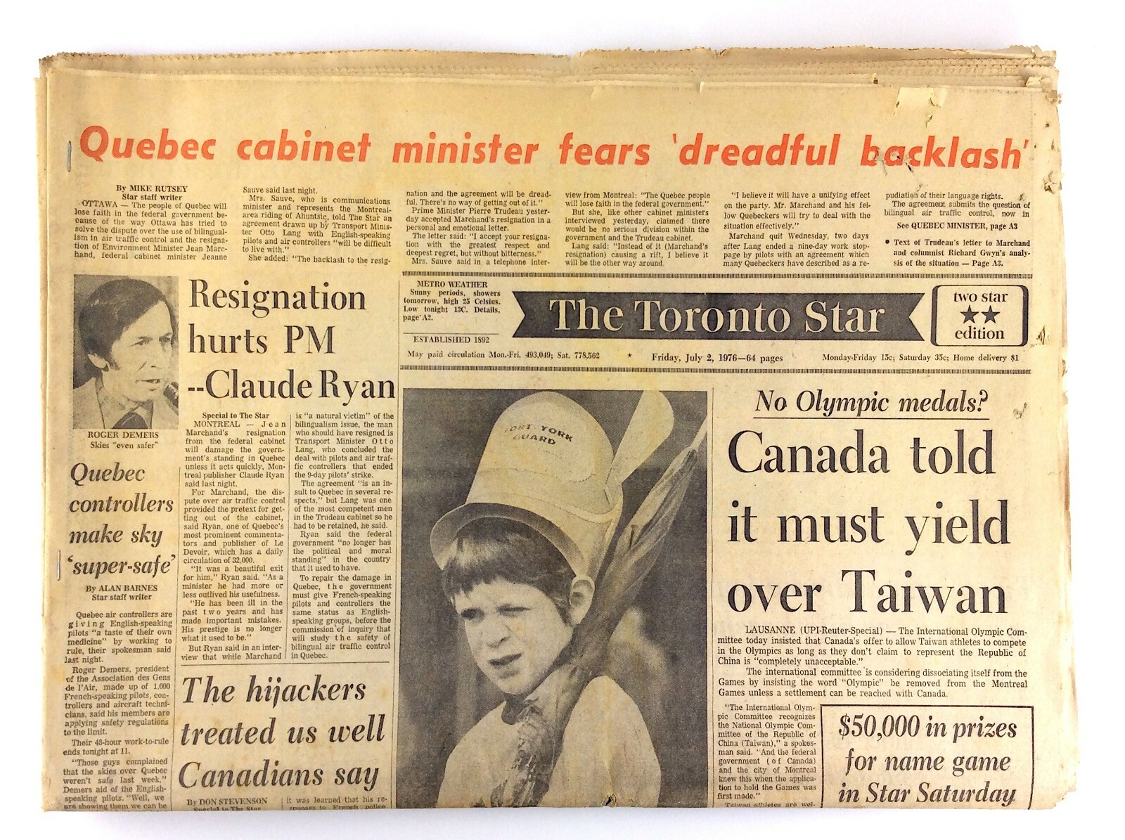 Vintage July 2 1976 Toronto Star 4 Sections Only Canada Must Yield Taiwan M300 Vintage July 2 1976 Toronto Star 4 Sections Only Canada Must Yield Taiwan M300