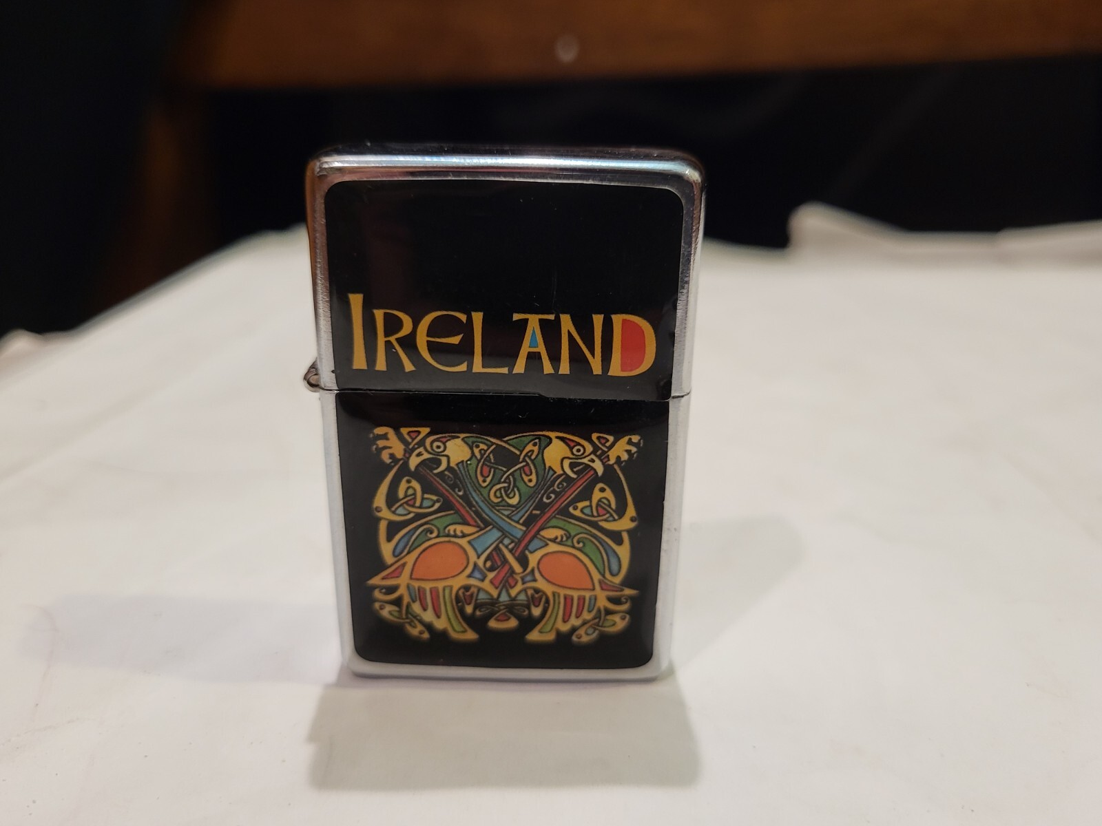 Allied Ireland Good Luck Lighter, Black Silver Clicks Allied Ireland Good Luck Lighter, Black Silver Clicks