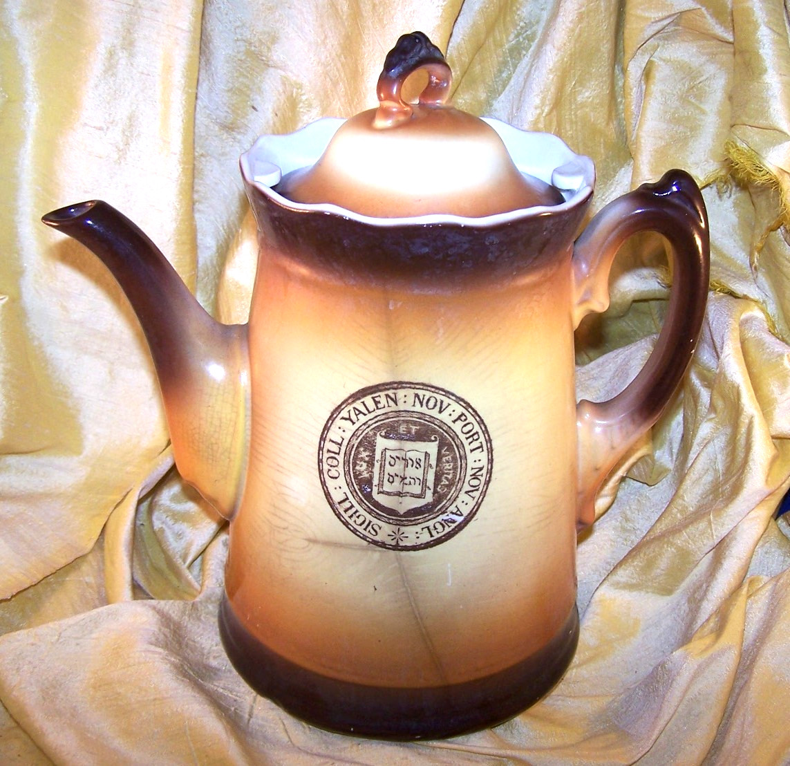ANTIQUE Yale University huge school seal Limoges China teapot, 9 5/8
