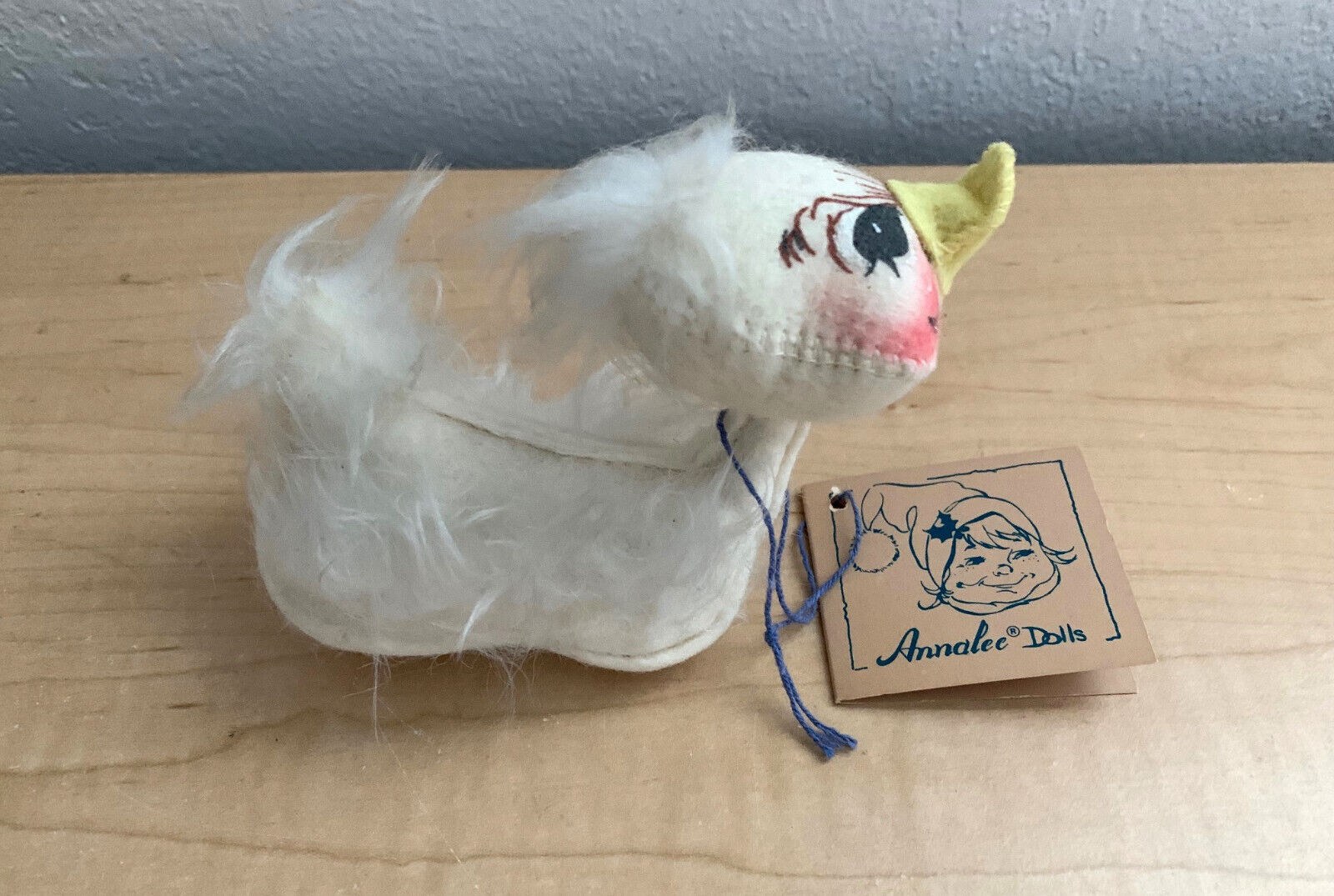 Vintage 1972 Annalee Dolls Mobilitee White Duck Duckling w/Painted Face & Tags